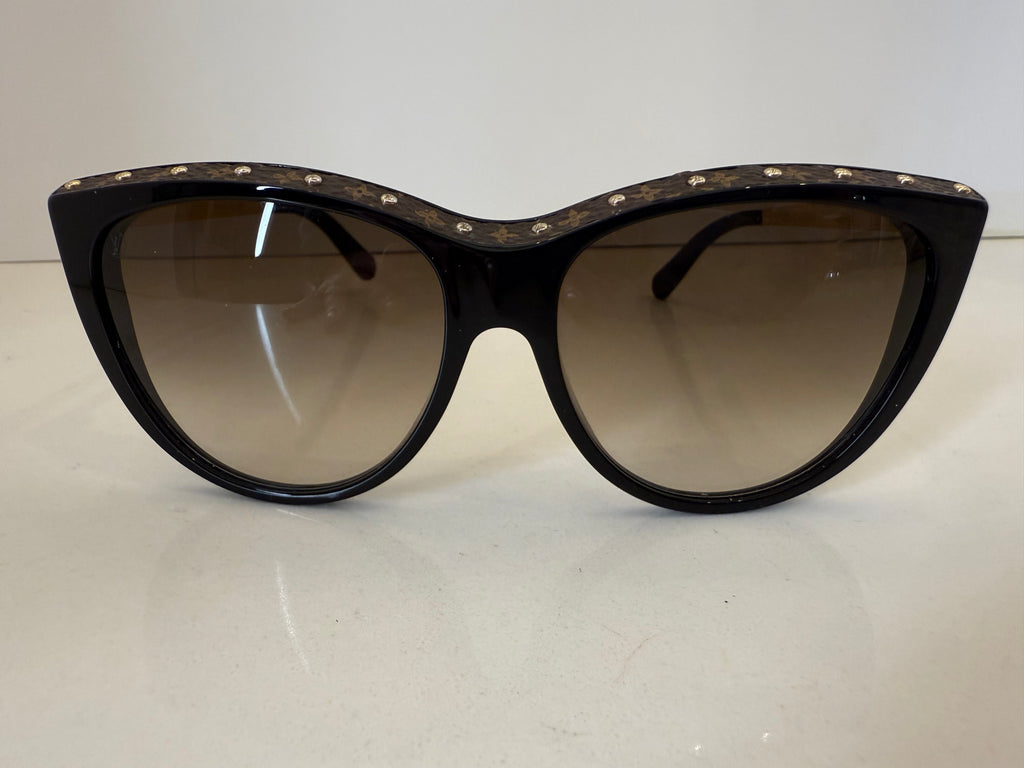 Louis Vuitton La Boum Monogram Sunglasses - 2020 Collection