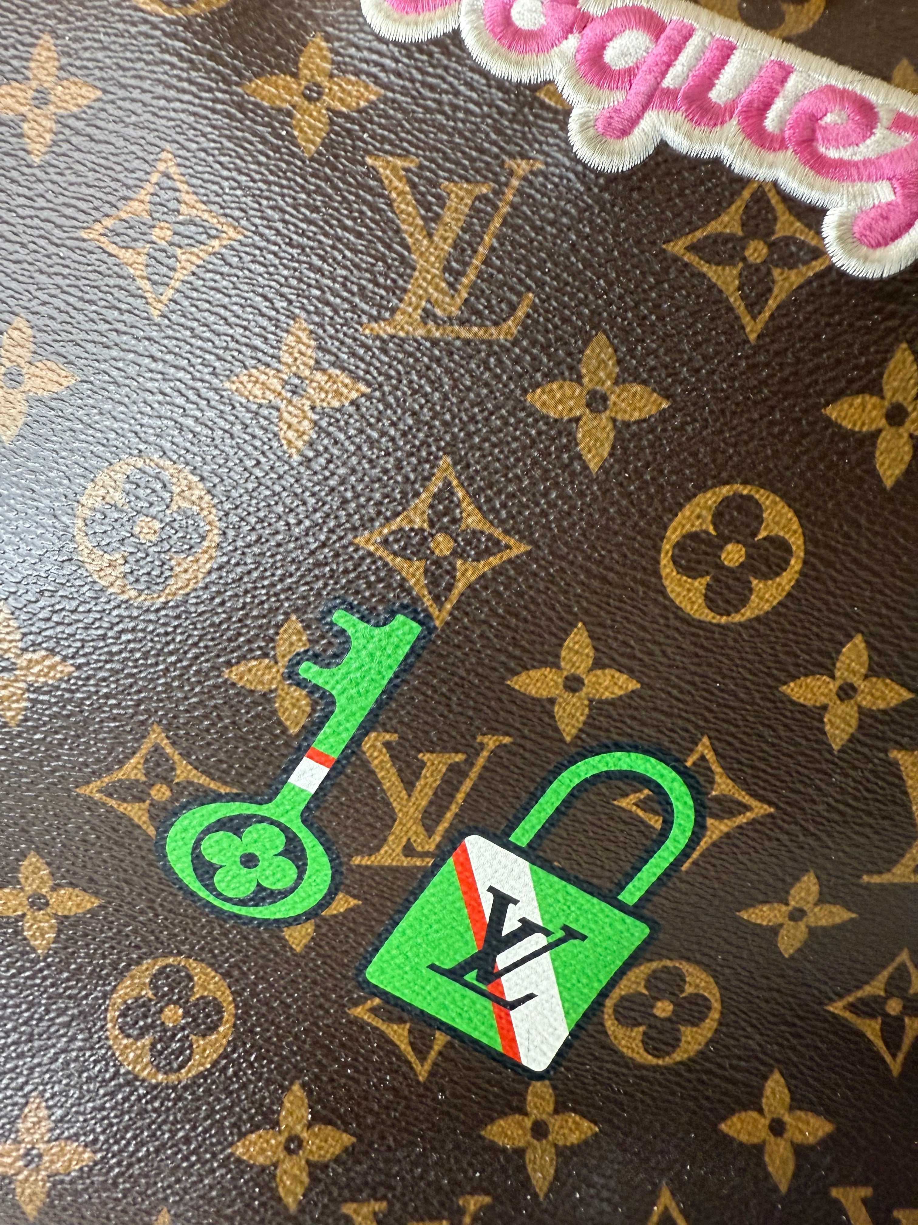 Louis Vuitton Monogram Limited Edition Patches Neverfull MM