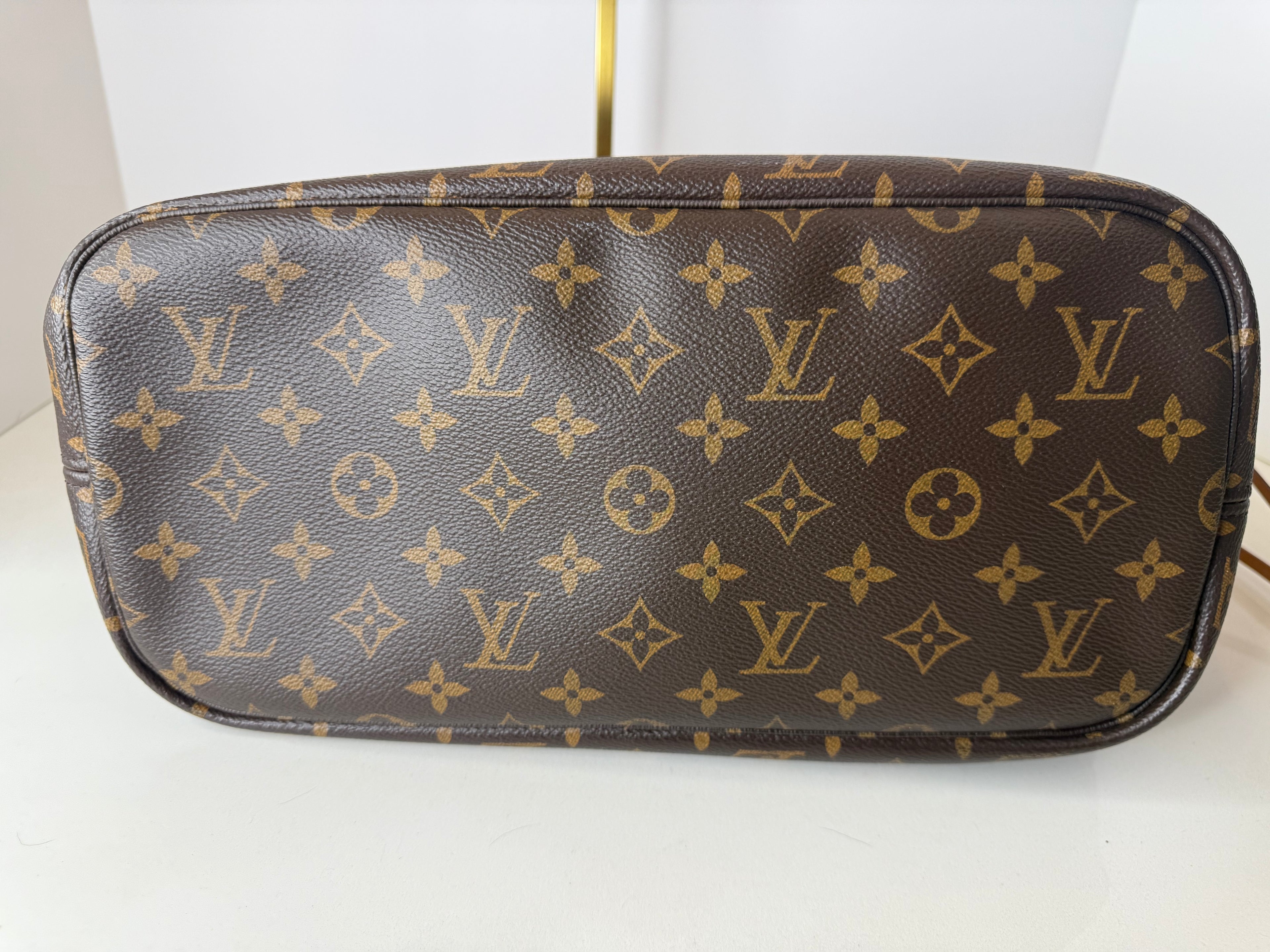 Louis Vuitton Monogram Limited Edition Patches Neverfull MM